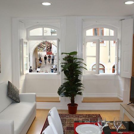 R3 - Coimbra Lovers - Arco De Almedina Bagian luar foto